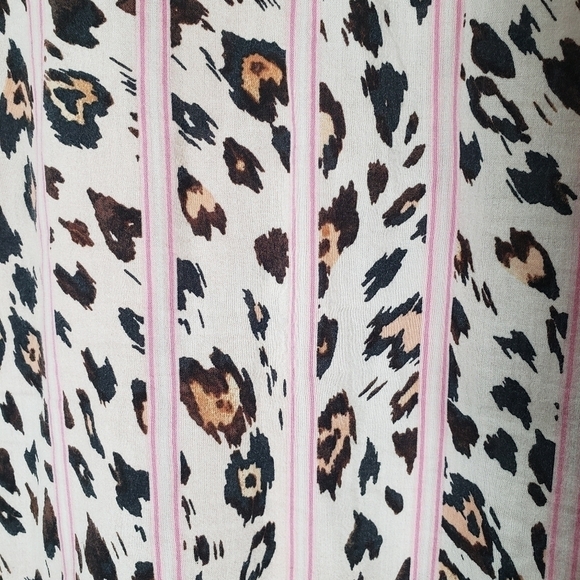 Victoria's Secret Pink Multicolored Leopard Print Sleep Shirt Sz S - Picture 6 of 9